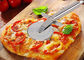 Изготовленная на заказ кухня нержавеющей стали СС304 оборудует резец пиццы с ручкой ПП деревянной